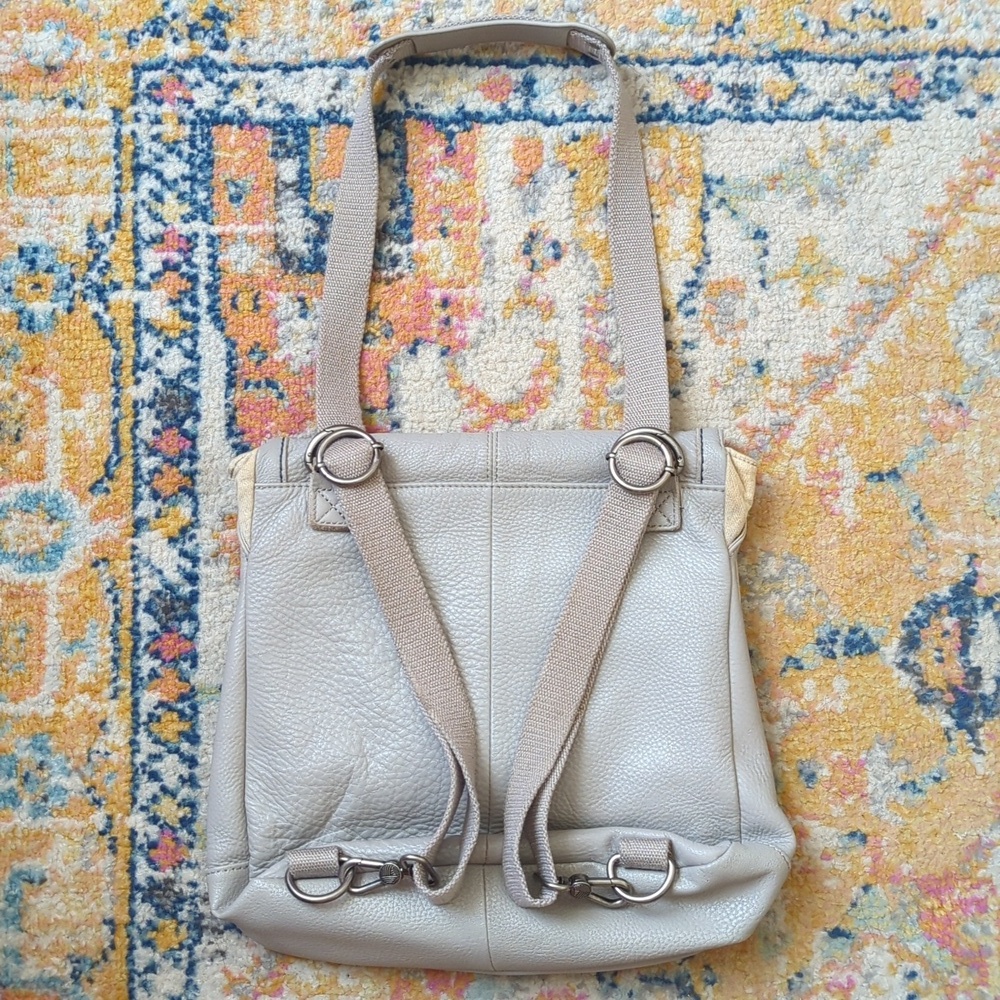 The Sak Ventura Classic Genuine Pebbled Leather Convertible Backpack Light Gray - Picture 13 of 16